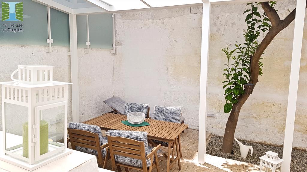Borgo Guesthouse Монополі Екстер'єр фото