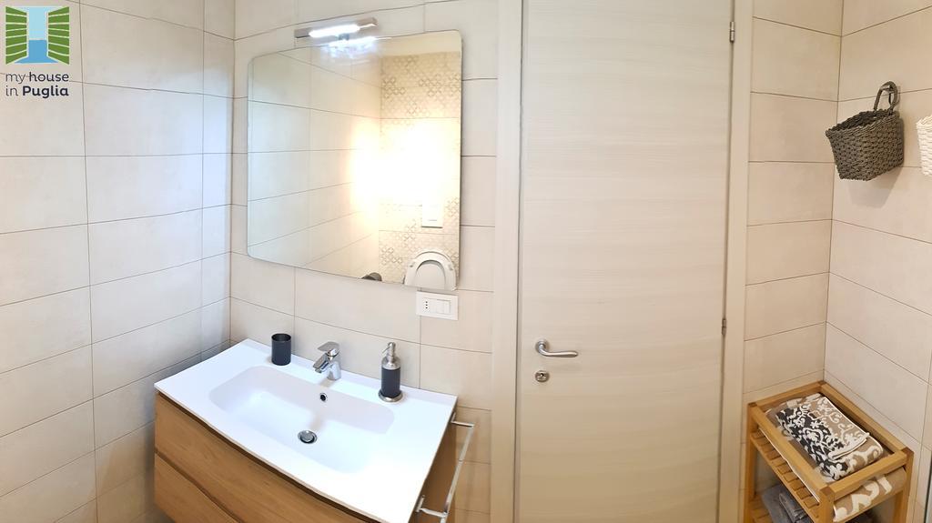 Borgo Guesthouse Монополі Екстер'єр фото