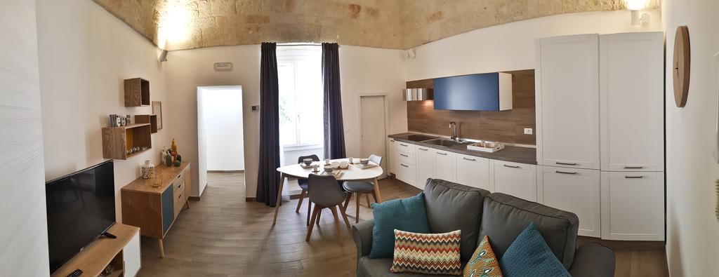 Borgo Guesthouse Монополі Екстер'єр фото